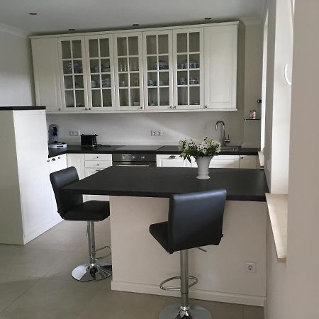 Grosszuegiges Appartement -Ruhig Und Doch Zentral Odenthal Esterno foto