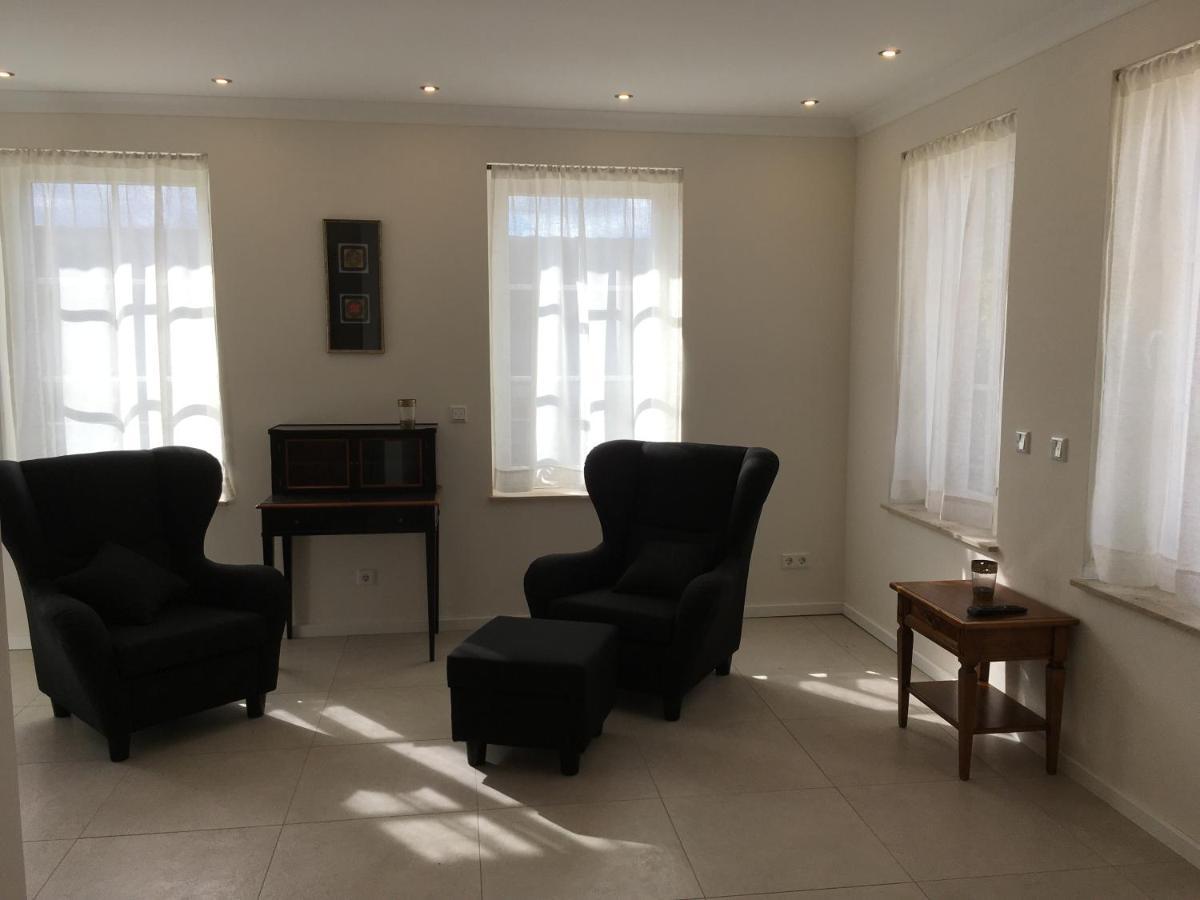 Grosszuegiges Appartement -Ruhig Und Doch Zentral Odenthal Esterno foto